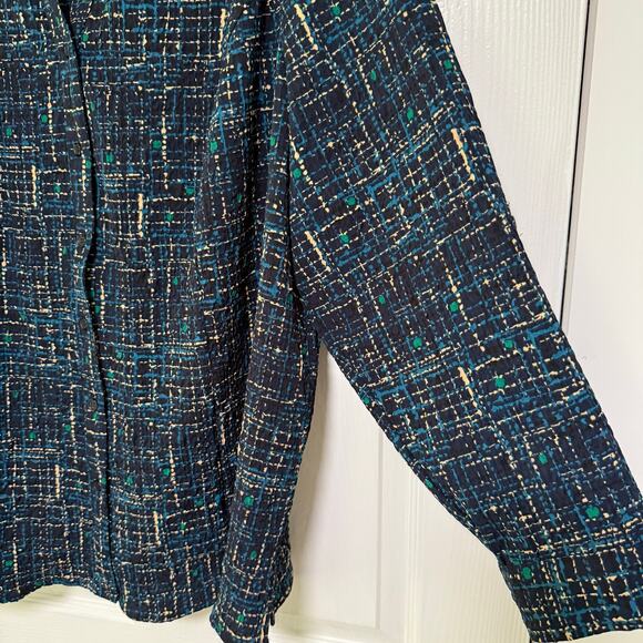 Catherines Women's Abstract Print Button Down Roll Tab Sleeve Top Size 2X - Picture 4 of 14